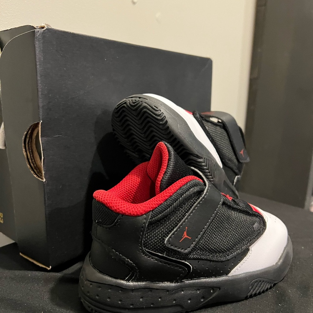 Jordan Max Aura 4 (TD)-size 9c - Picture 9 of 11
